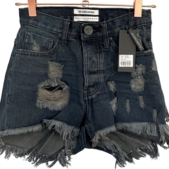 ONE Teaspoon Fox Black High Waist Bonita Distressed Denim Shorts Size 22 New - Picture 2 of 11